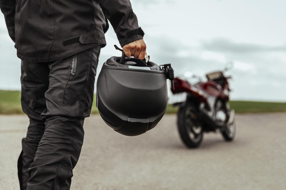 Is It Illegal to Ride a Motorcycle Without a Helmet in Washington?